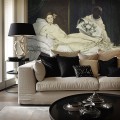 Tapeta z impresjonistycznym obrazem Maneta na ścianie w eleganckim apartamencie