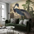 Salon w stylu urban jungle z tapetą botaniczną retro